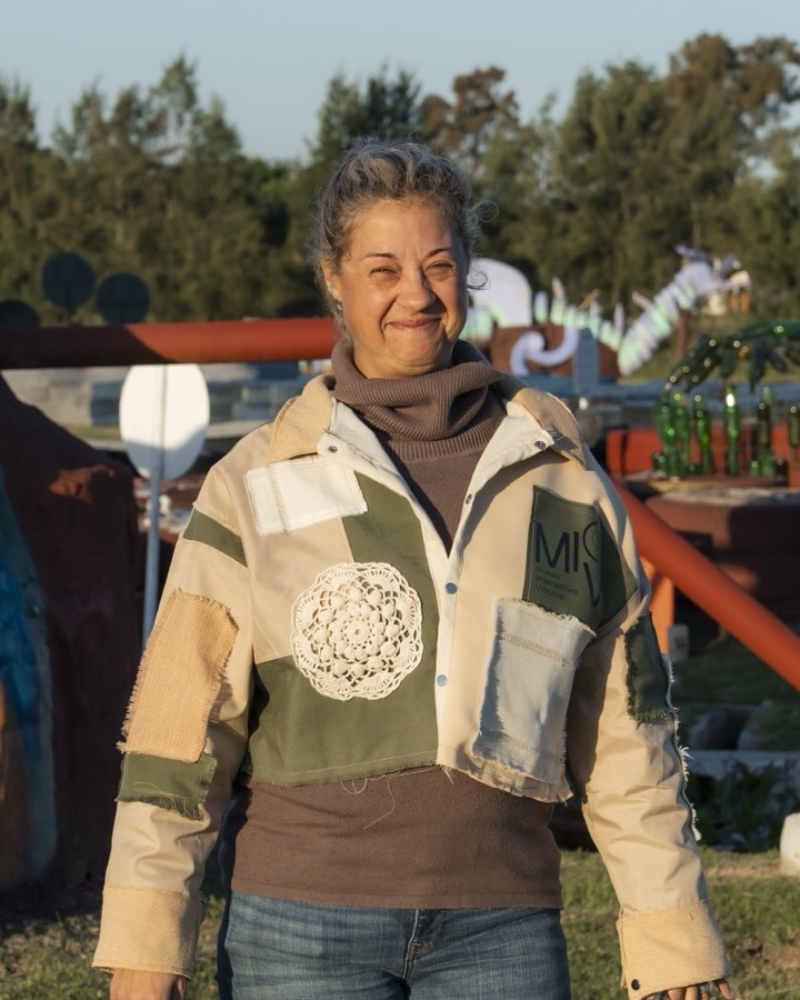 Karina Calabria, administrativa del MIVI
